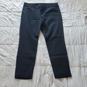 Old Navy Women's Black Straight Leg Pants